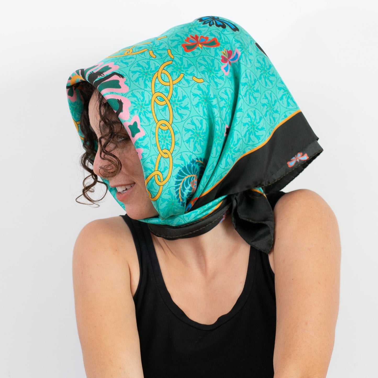 FOULARD "EVVIVA" Prodotto Solidale